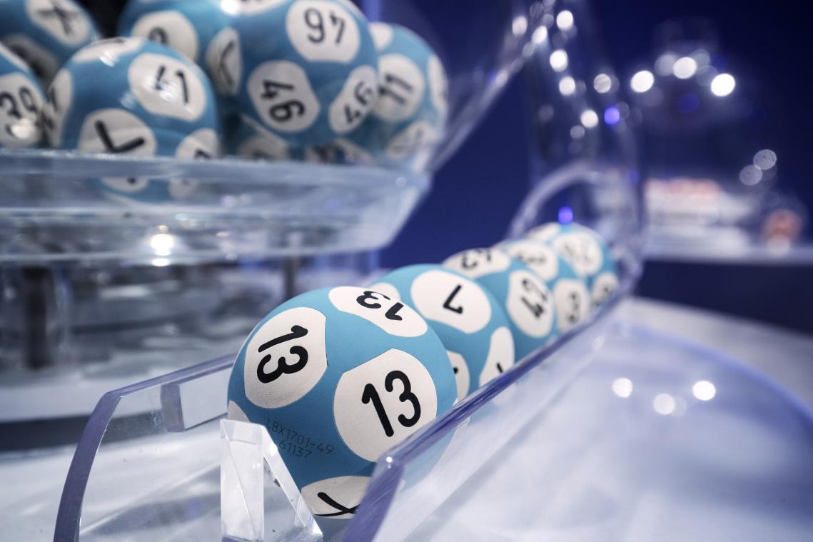 Man wint per ongeluk twee keer de lotto en wordt miljonair