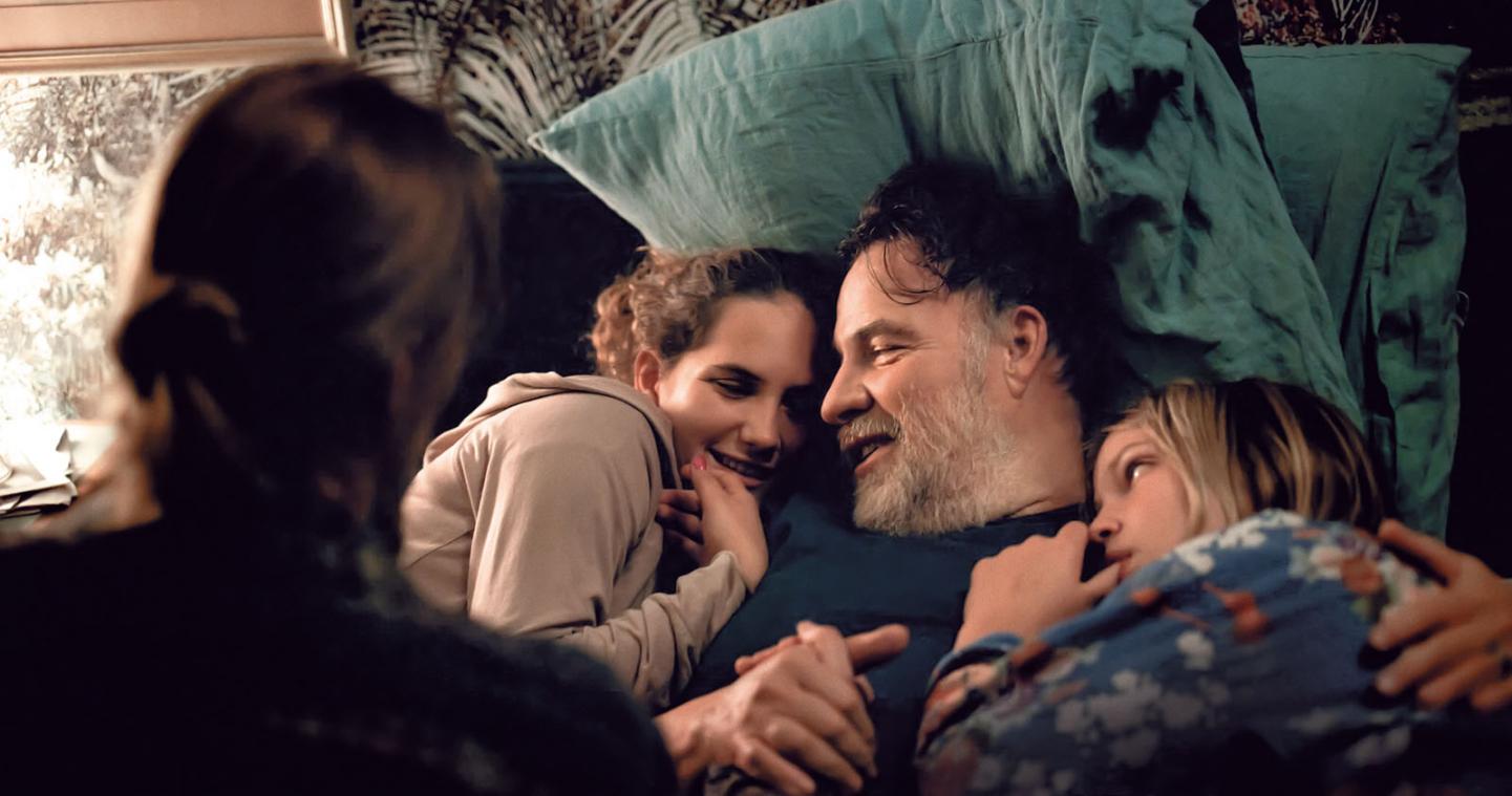 MOVIES. C'est ça l'amour: "Liefhebben betekent niet oordelen"