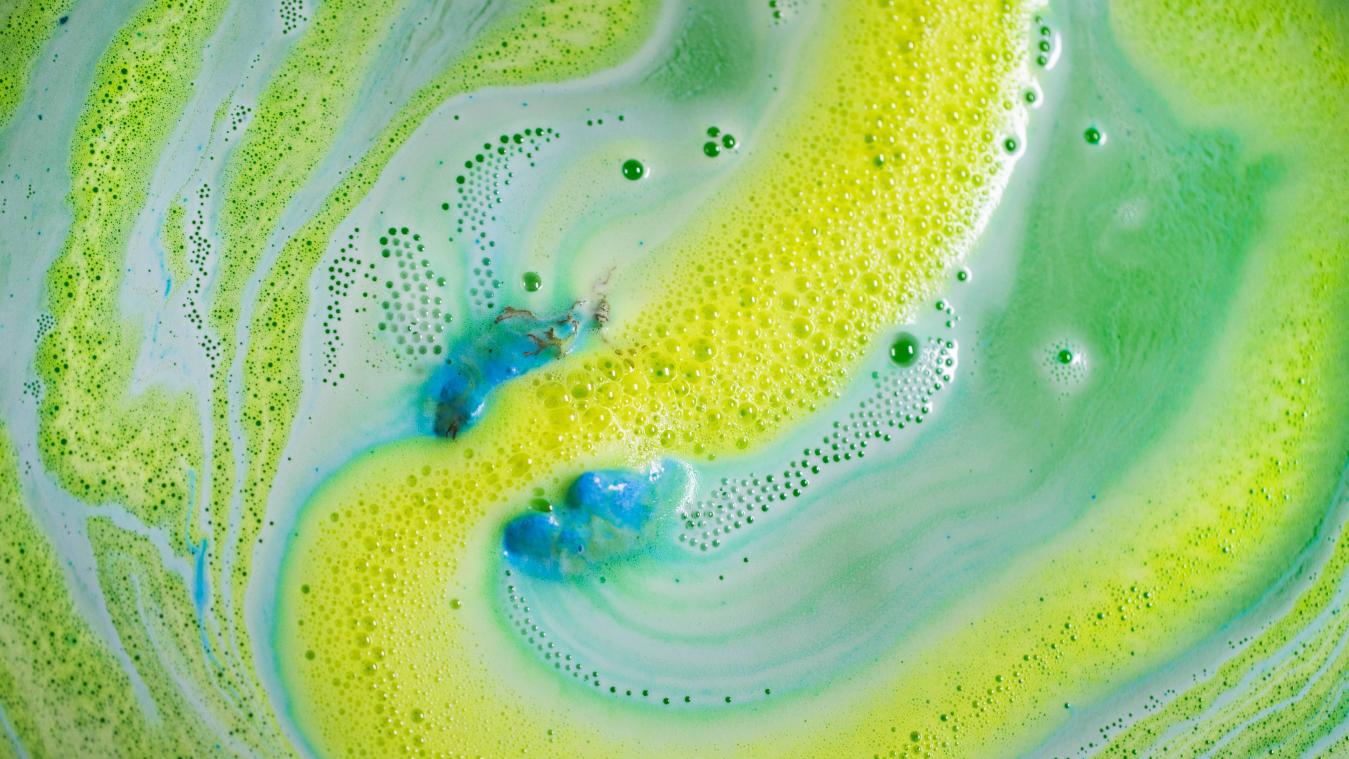 Lush lanceert maar liefst 54 nieuwe 'bath bombs'!