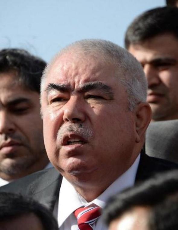 Afghaanse vicepresident ontkomt aan drie aanvallen van taliban