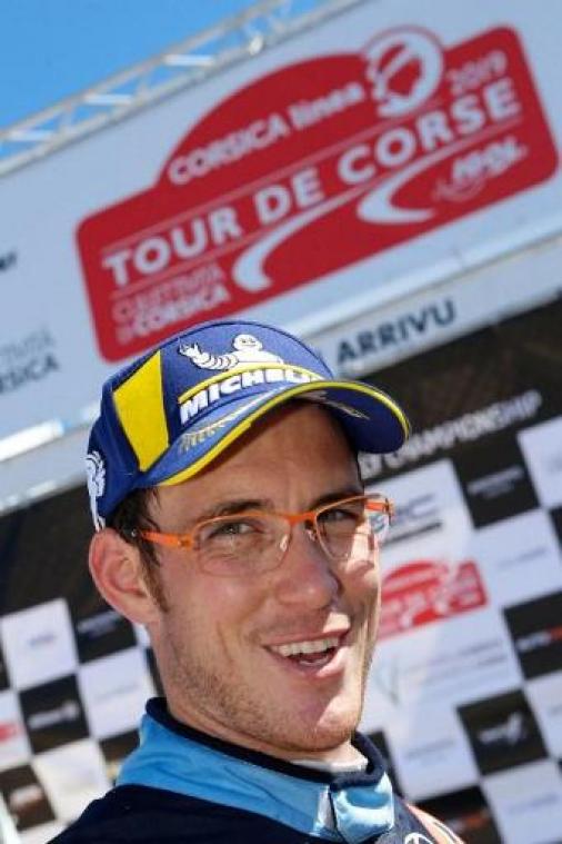 Neuville pakt in extremis de zege: "Fantastisch resultaat in ongelofelijke rally"