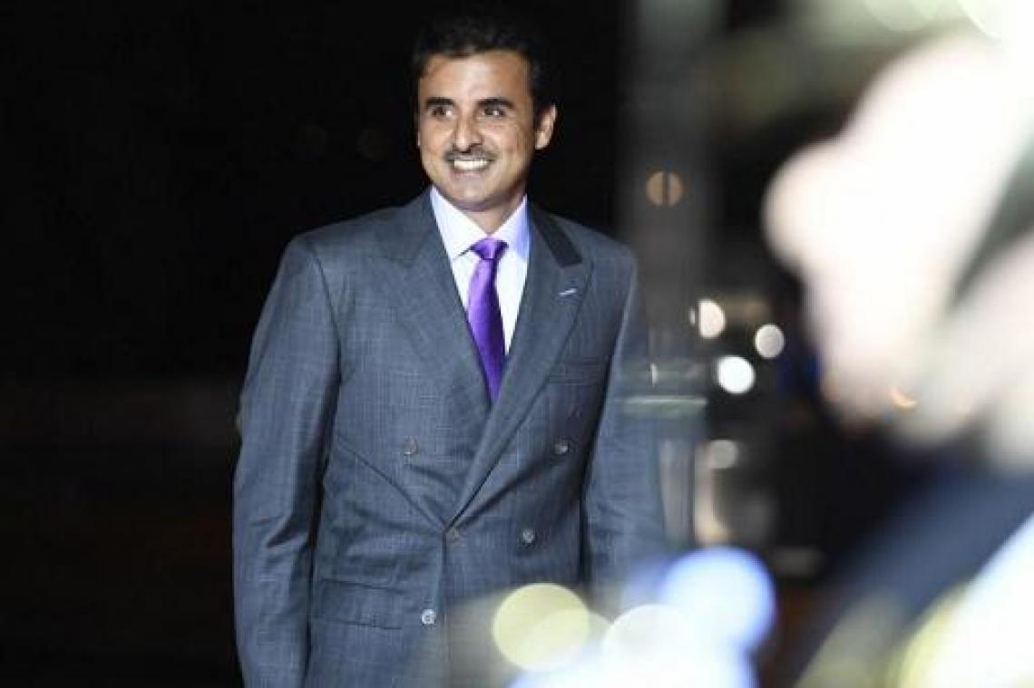 Emir van Qatar verlaat voortijdig top van Arabische Liga in Tunesië