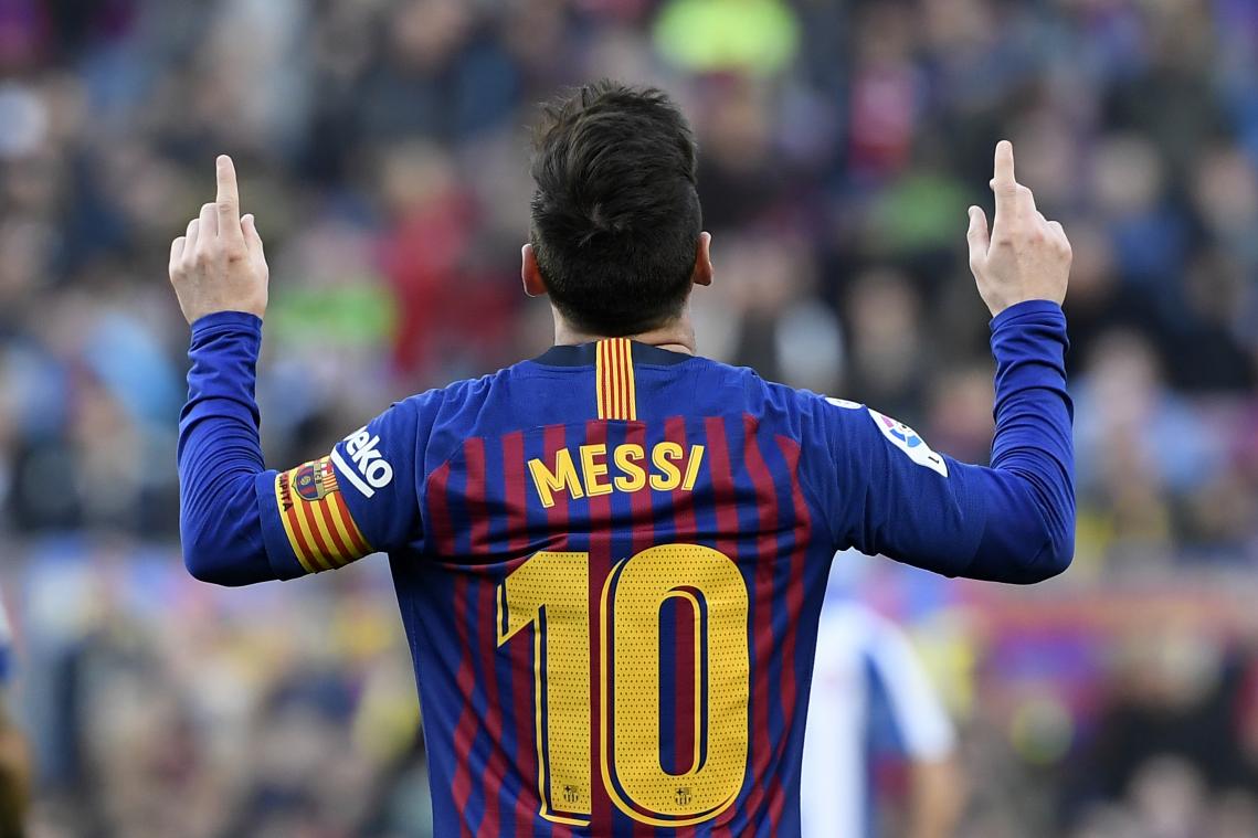 Paus Fransiscus waarschuwt: noem Messi geen 'God'