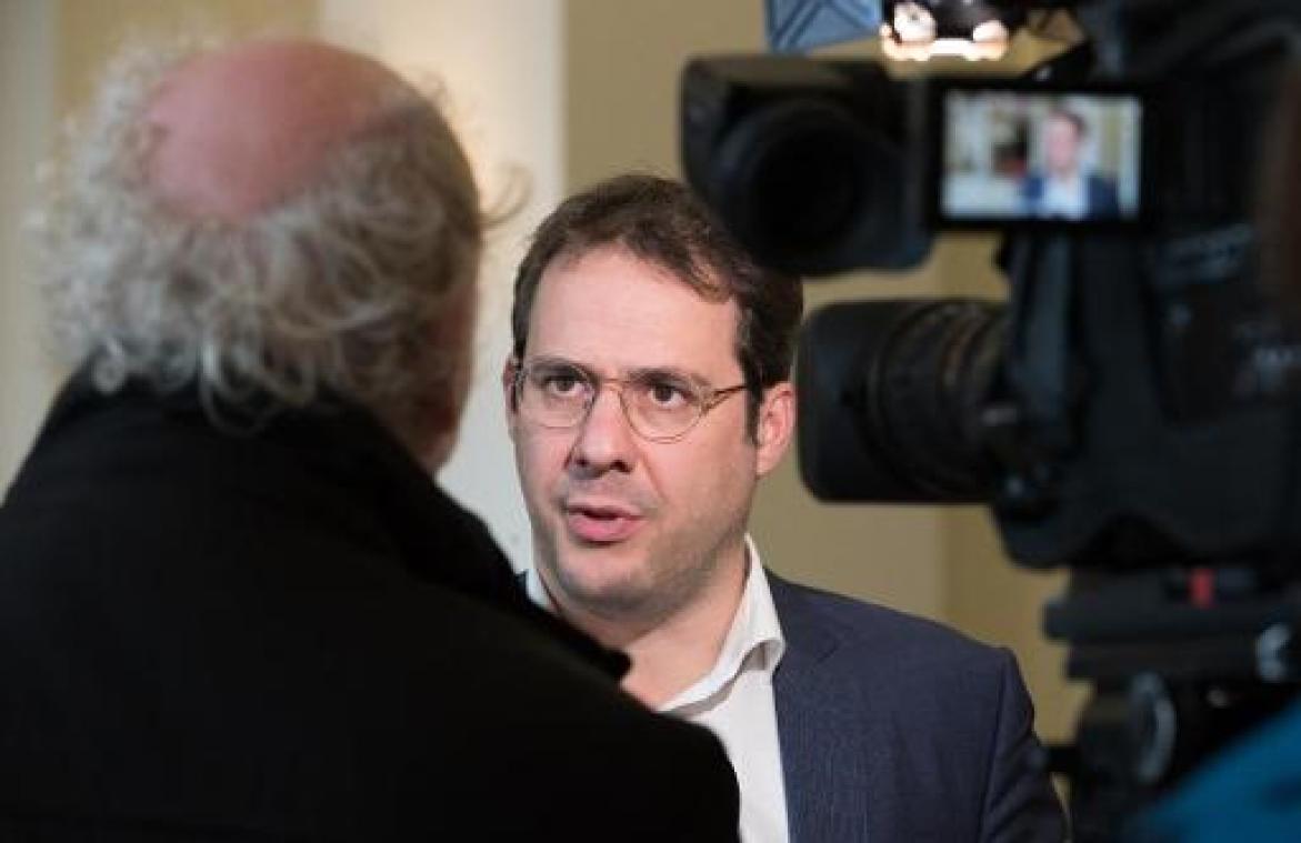 Commissie verklaart artikel 1 en 7bis voor herziening vatbaar