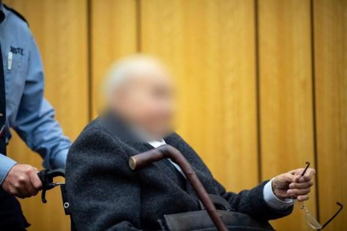 Proces tegen SS-kampbewaker stopgezet wegens gezondheidsproblemen