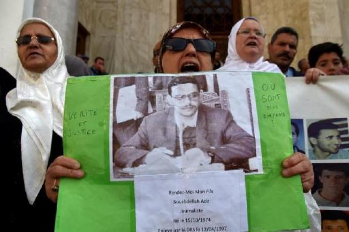 Crisis Algerije - Bouteflika vraagt vergiffenis aan Algerijnen in afscheidsbrief