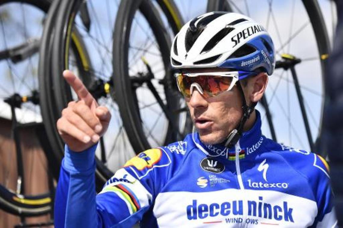 Philippe Gilbert stelt fans gerust na opgave in Dwars door Vlaanderen: "Focus op zondag"