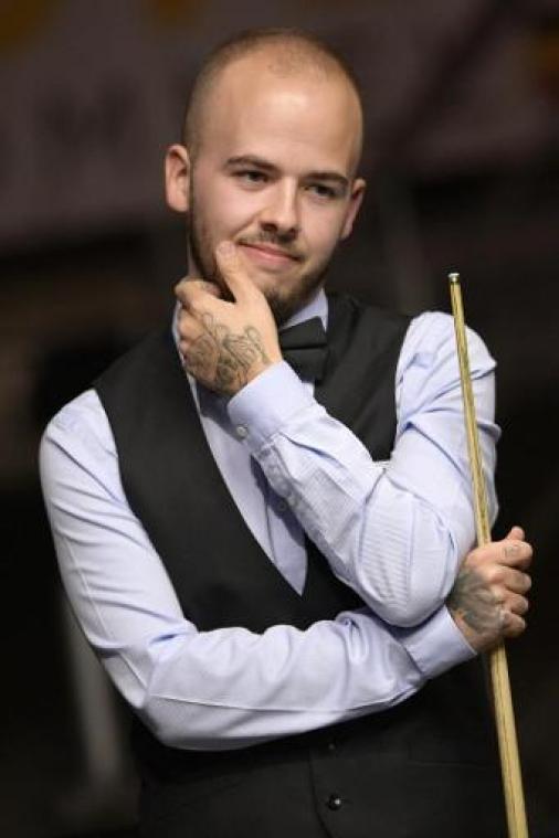 Luca Brecel heeft ticket voor halve finales beet