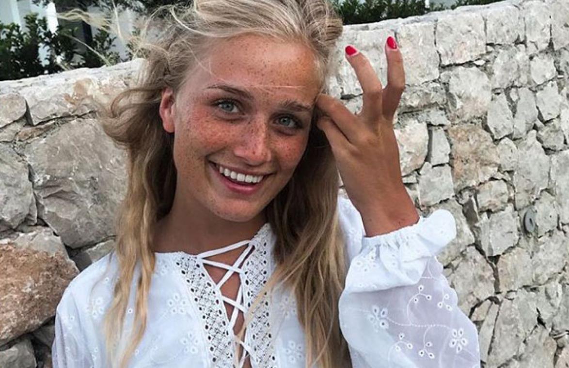 Julie Vermeire: "Nee, ik heb mijn rol in 'F.C. De Kampioenen' niet door papa"