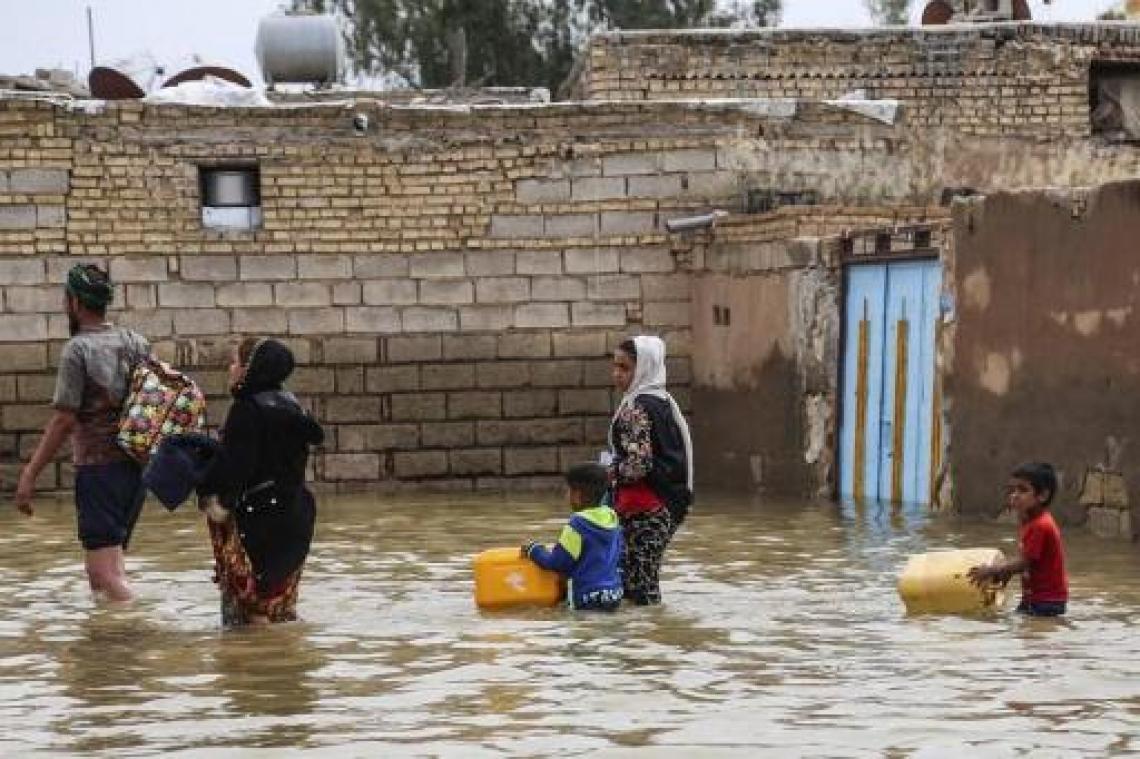 Balans van overstromingen in Iran klimt tot zeventig doden