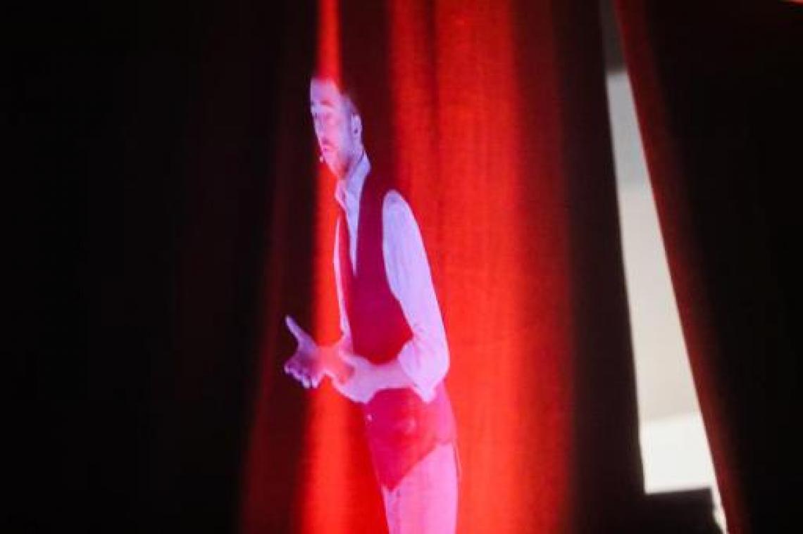 "Autrement, maintenant", zegt hologram van cdH-voorzitter