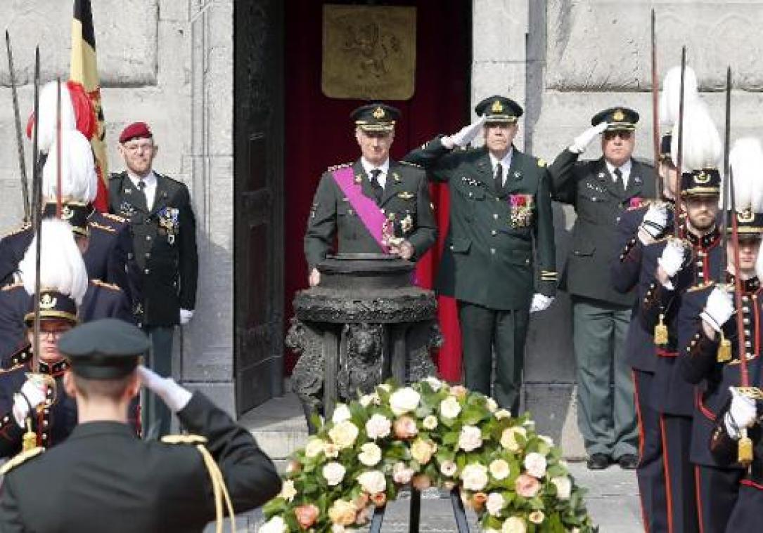 Koning Filip herdenkt 252 gesneuvelde Belgische militairen