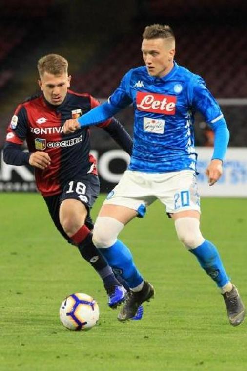 Belgen in het buitenland - Napoli stelt titelfeest Juventus nog even uit