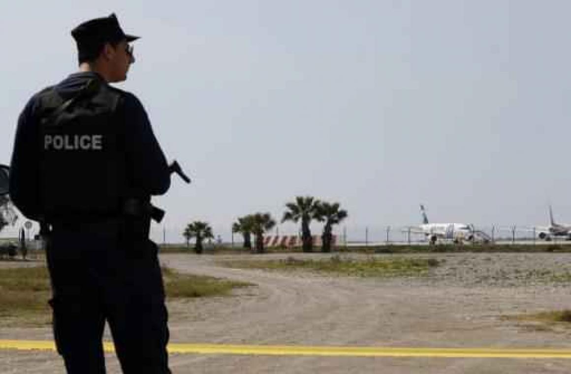 Zeven mensen gegijzeld in Egypt Air-vliegtuig