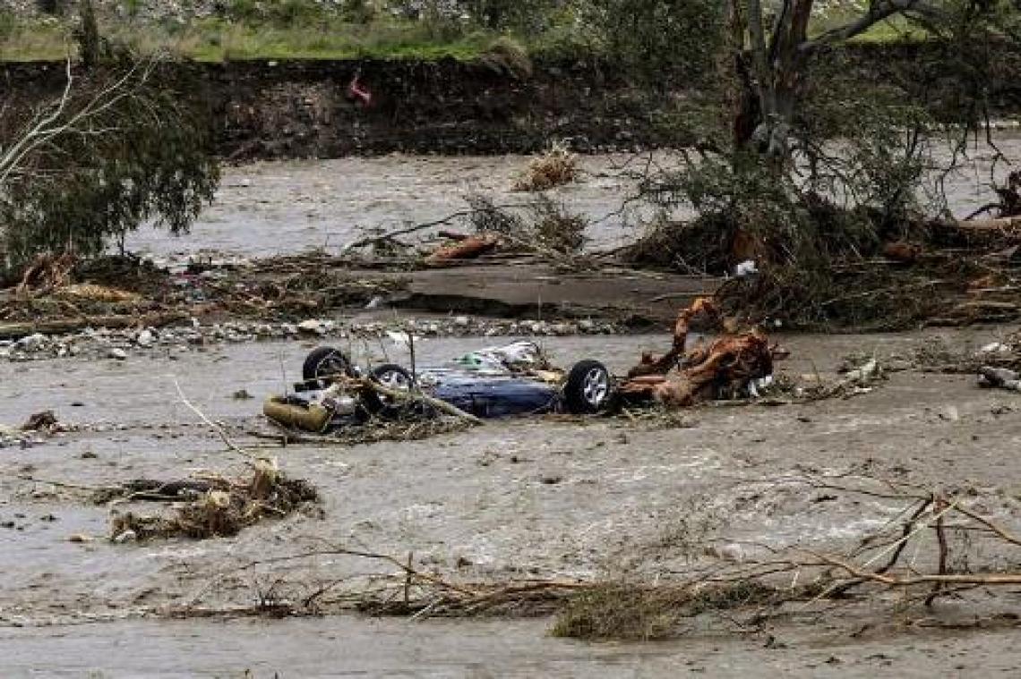 Noodtoestand op Kreta vanwege hevige regenval en overstromingen