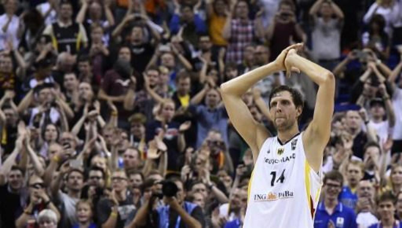 Dirk Nowitzki zet punt achter indrukwekkende NBA-carrière