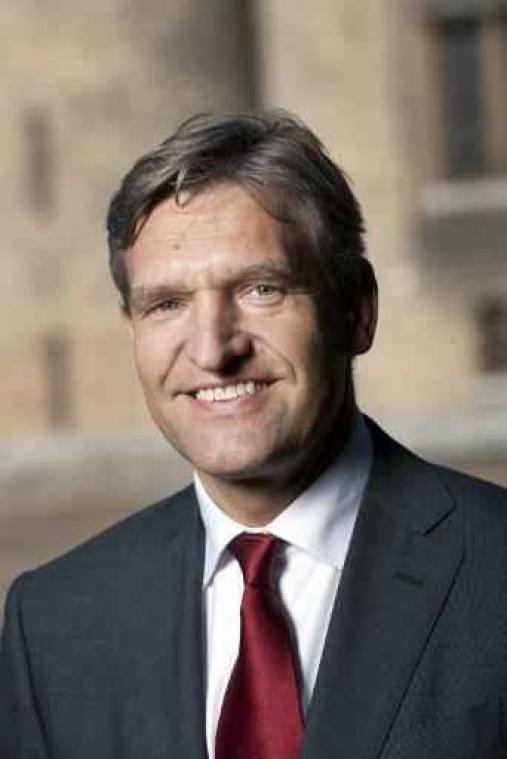 Nederlands parlement: "alle alarmbellen hadden moeten rinkelen"