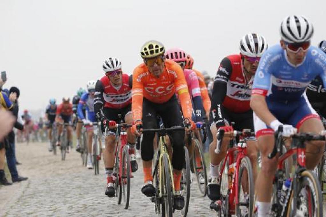 Parijs-Roubaix - Greg Van Avermaet niet mee in beslissende vlucht: "Had hen niet mogen laten rijden"