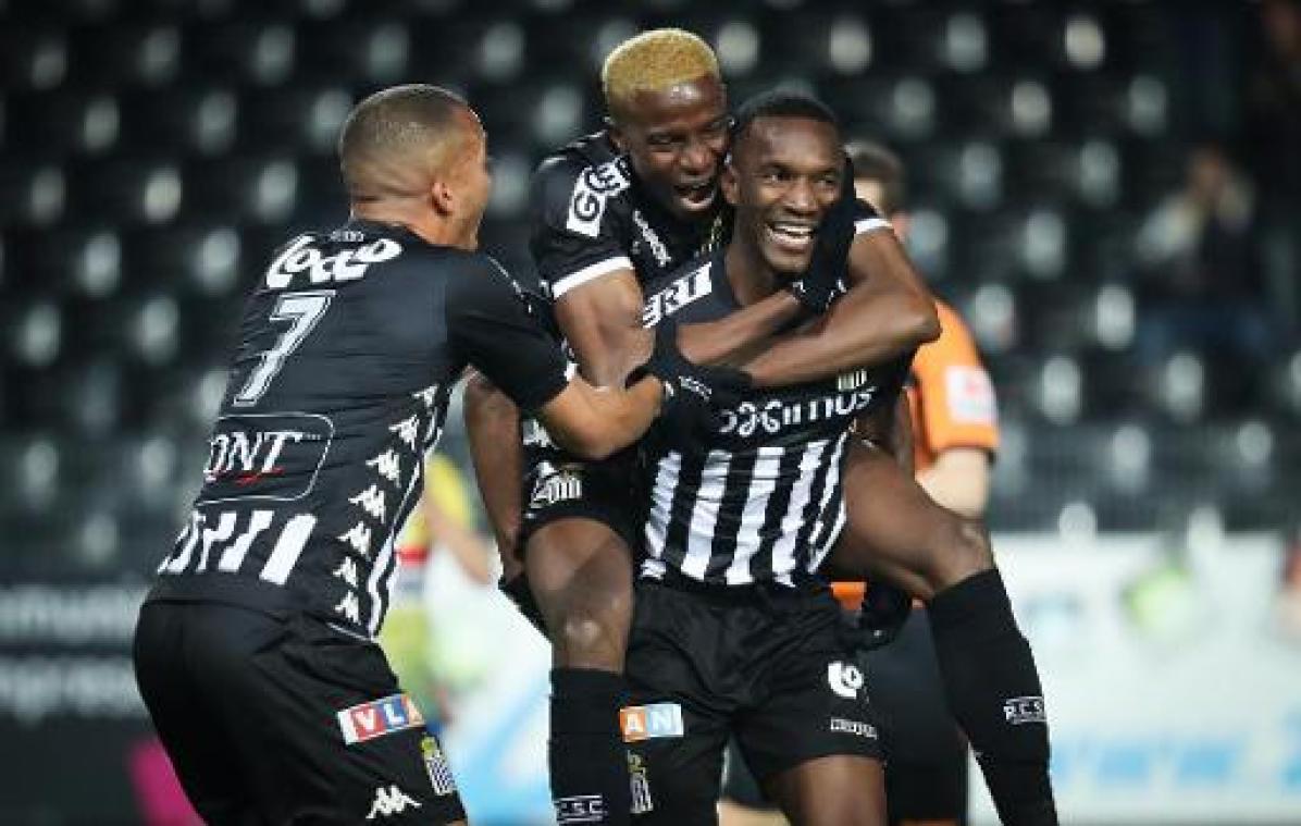 Jupiler Pro League - Charleroi behoudt met zege tegen Westerlo waterkansje op groepswinst