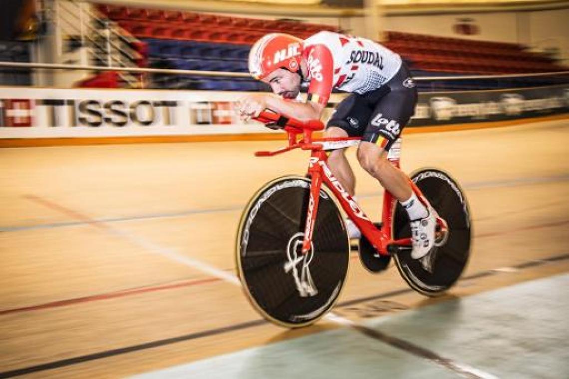 Campenaerts leeft ontspannen toe naar recordpoging