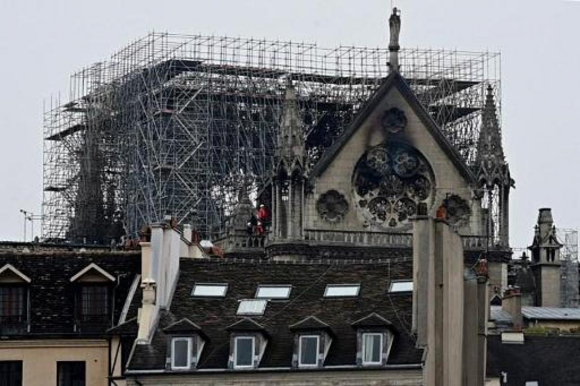 Waals bedrijf gevorderd om steunbalken te leveren aan Notre-Dame