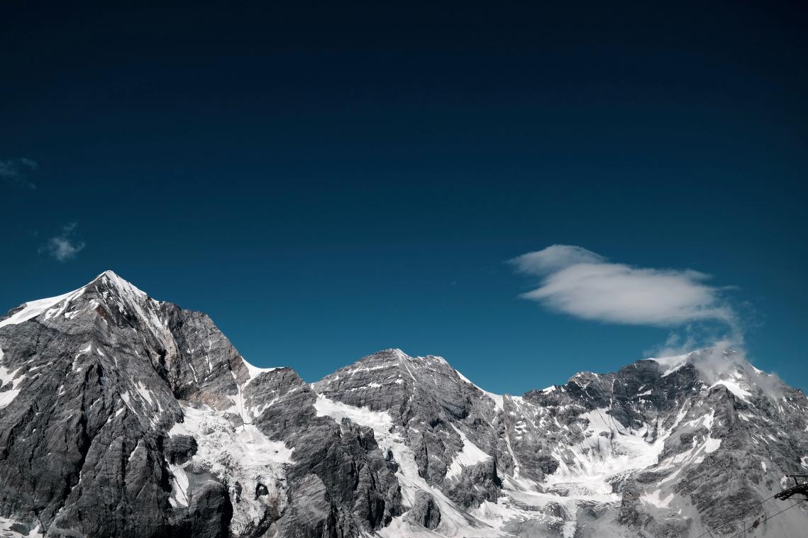 Het sneeuwt plastic in de Pyreneeën