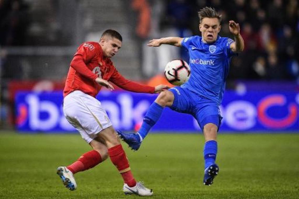 Standard ontvangt Genk in uitverkocht Sclessin