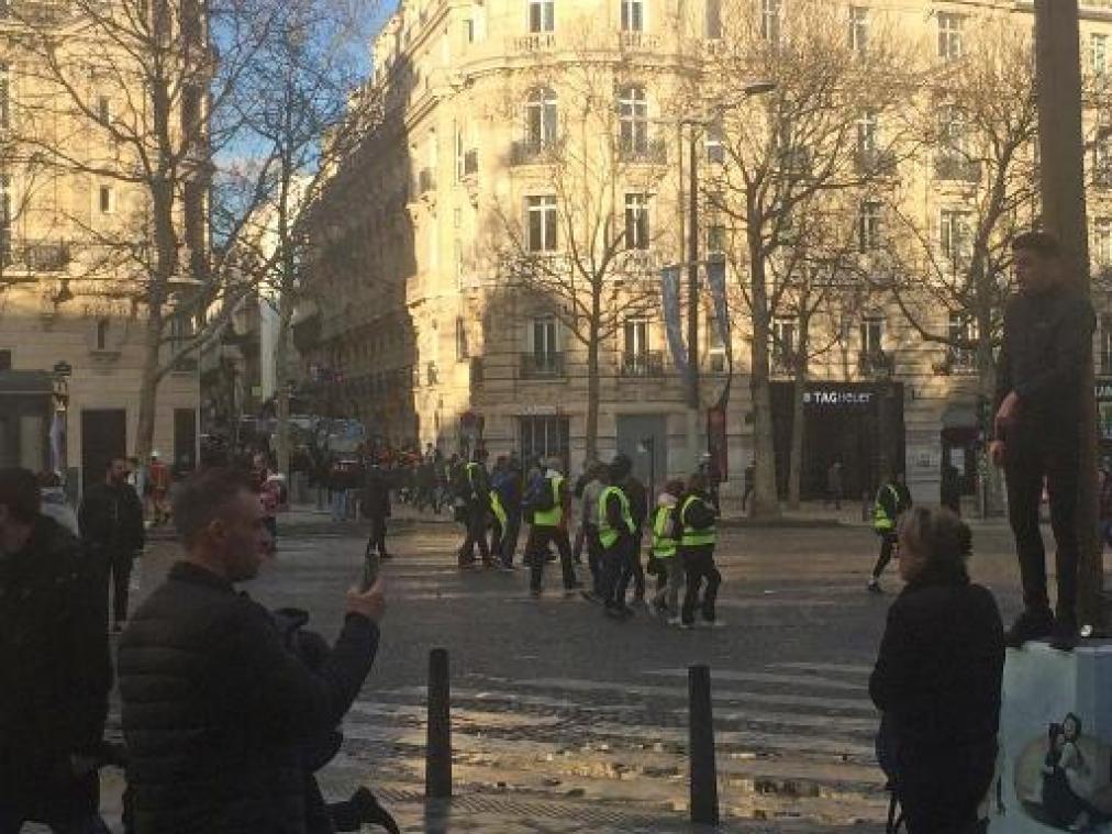 Meer dan 60.000 Franse politieagenten gemobiliseerd voor 23ste protest gele hesjes