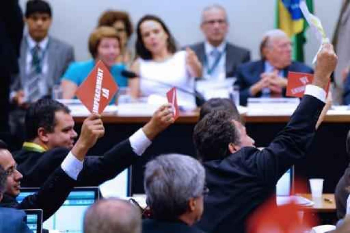 PMDB-ministers willen geen ontslag nemen ondanks coalitiebreuk in Braziliaanse regering