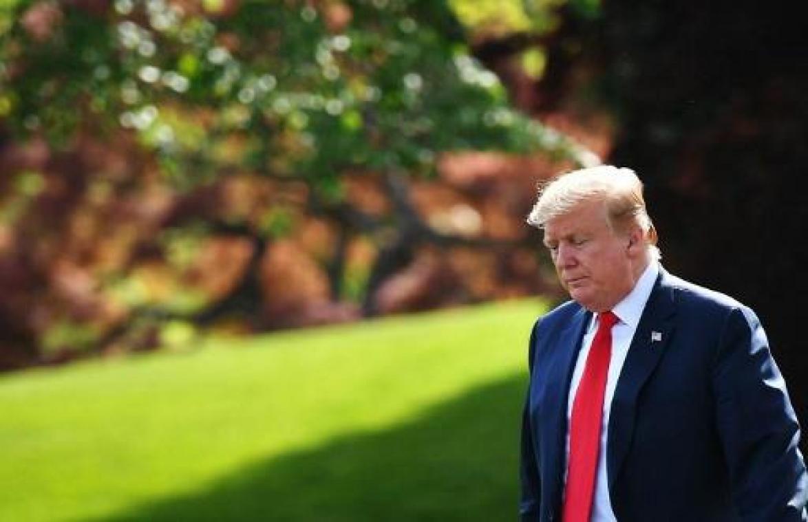 Donald Trump veroordeelt "verschrikkelijke aanslagen" in Sri Lanka en spreekt over "138 miljoen doden"