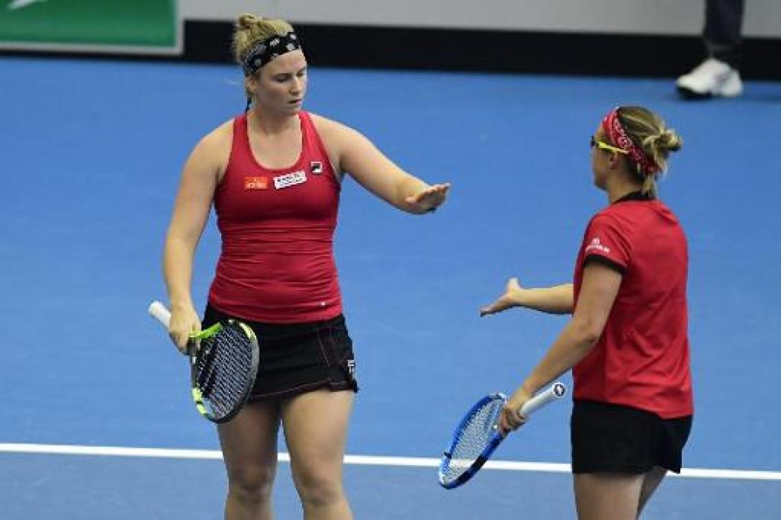 Fed Cup - Flipkens en Bonaventure verliezen dubbelspel, Spanje pakt eindzege