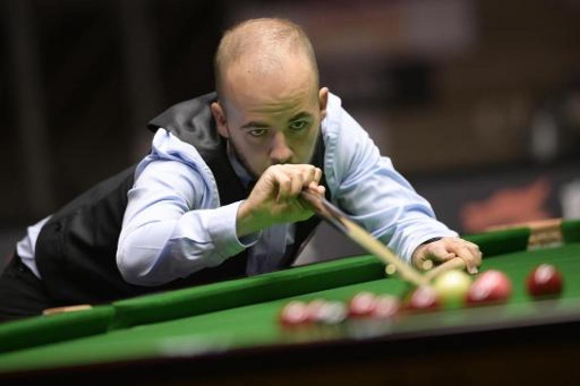 WK snooker - Luca Brecel balanceert op rand van uitschakeling