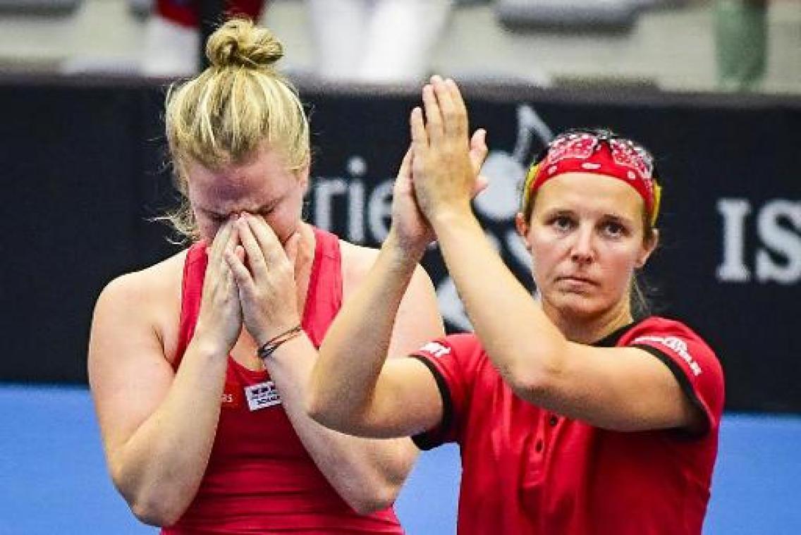 Fed Cup - Nederlaag in dubbelspel laat Flipkens en Bonaventure achter met kater