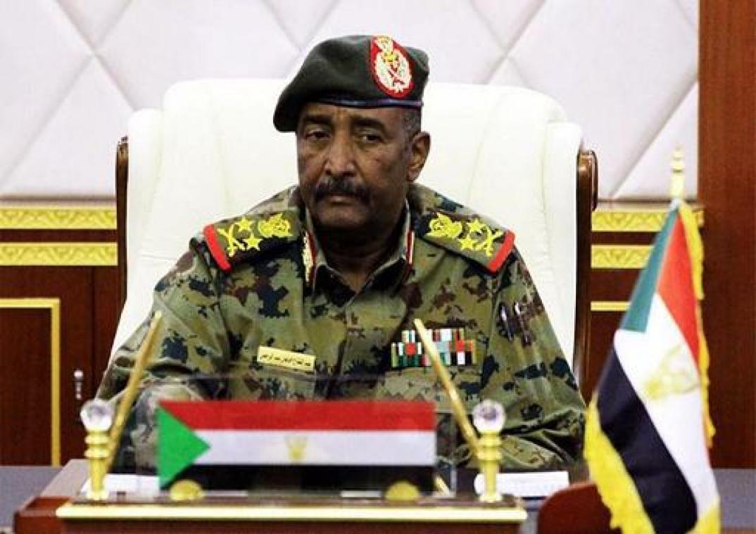 Crisis Soedan - Miljoenen gevonden in residentie van afgezette president al-Bashir