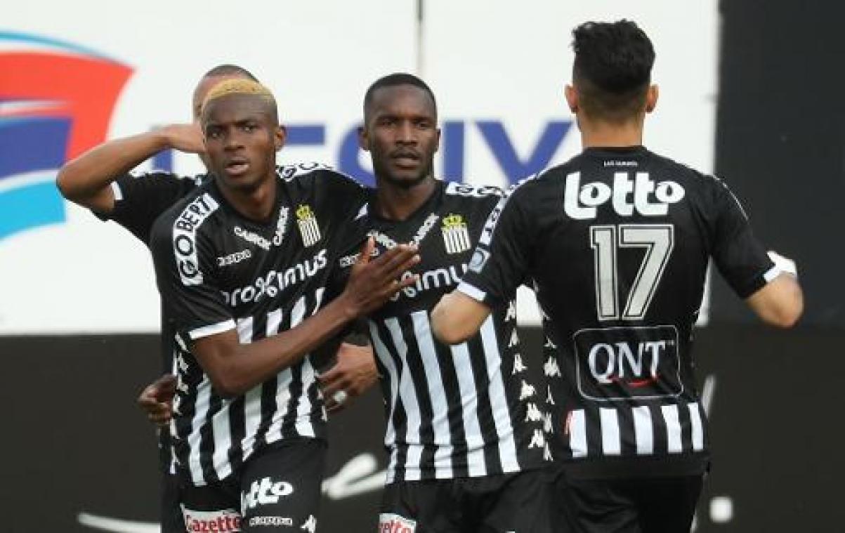 Jupiler Pro League - Charleroi houdt hoop op groepswinst levend na vlotte zege tegen Beerschot Wilrijk