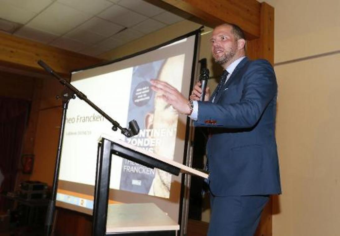 Francken blijft Soedanese identificatiemissie verdedigen, ook na "ontslag" ambassadeur