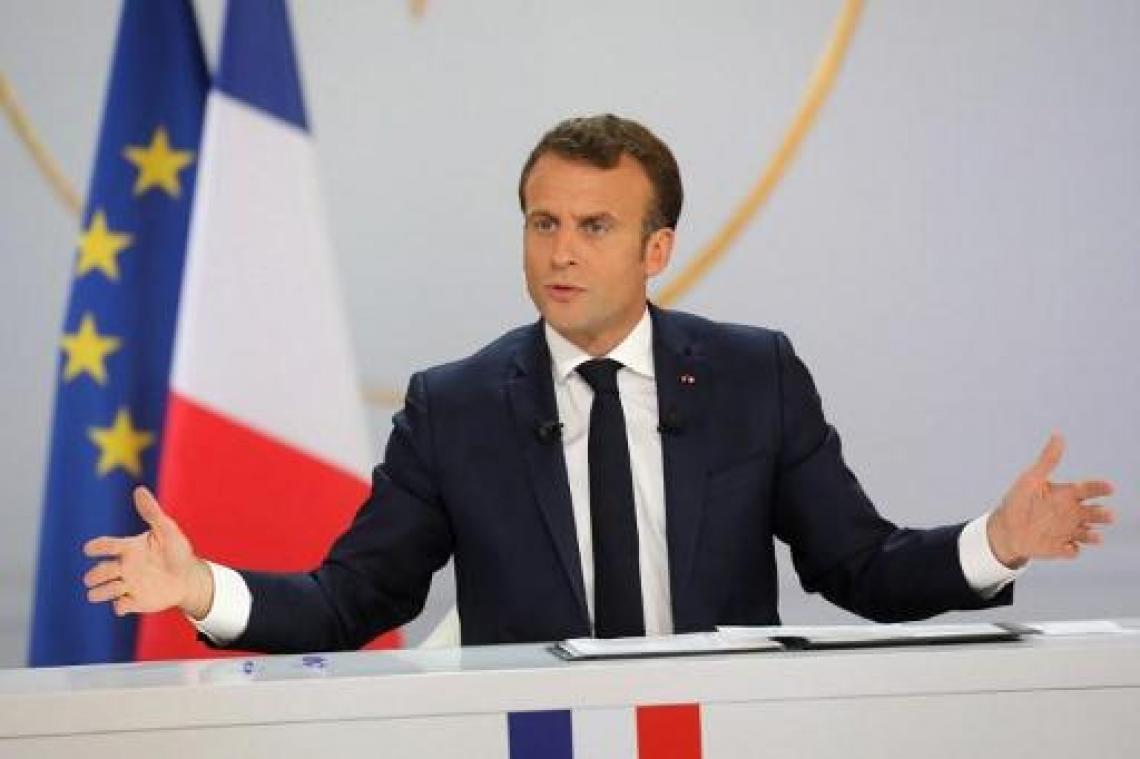 Macron zegt dat "rechtvaardige eisen" ten grondslag liggen aan gelehesjesbeweging