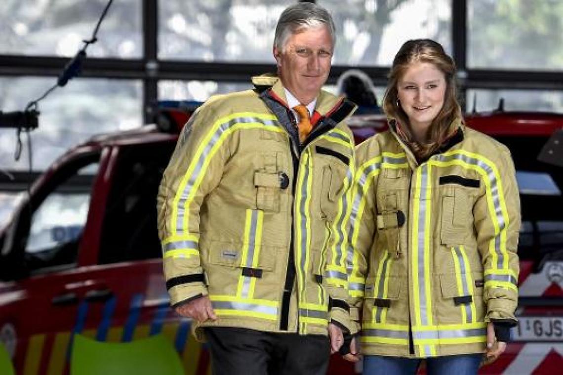 Prinses Elisabeth en koning Filip bezoeken de Brusselse brandweer