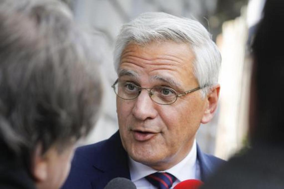 Peeters voert Europese campagne met sterkere grenzen en plasticverbod