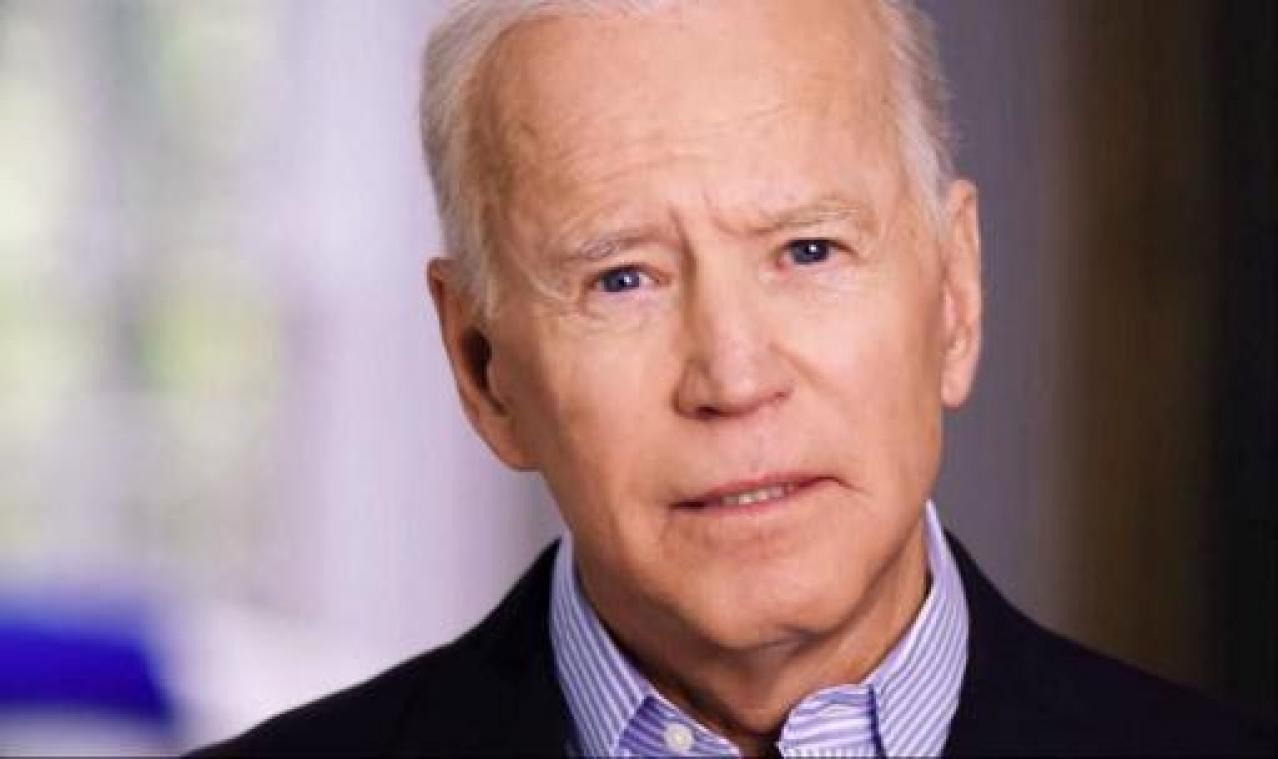 Democraat Joe Biden krijgt steun van machtige brandweervakbond