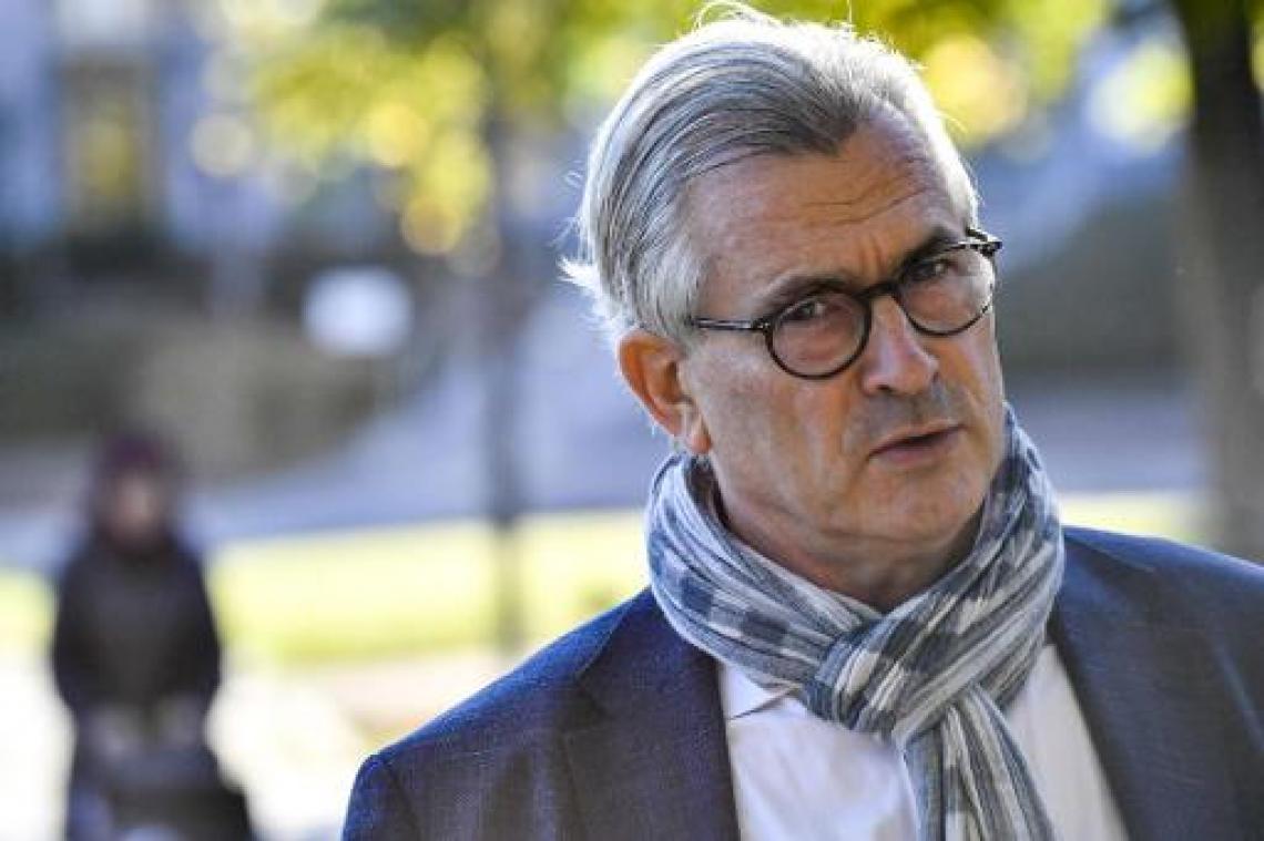 Burgemeester Schaarbeek roept op tot kalmte en veroordeelt oproerkraaiers