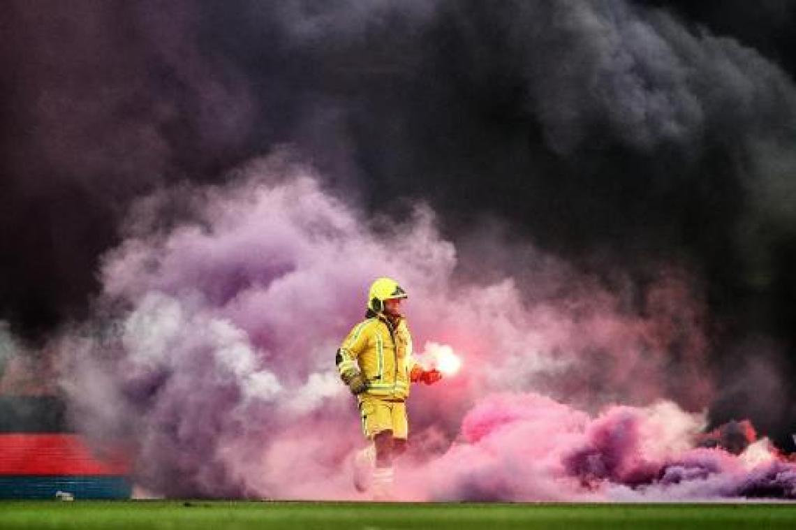 Paars-wit stapt naar het BAS tegen match achter gesloten deuren