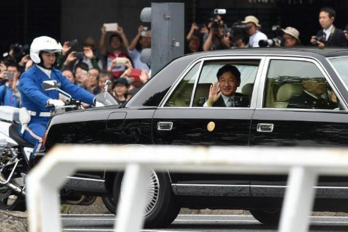 Nieuwe Japanse keizer belooft steeds aan zijde van het volk te staan