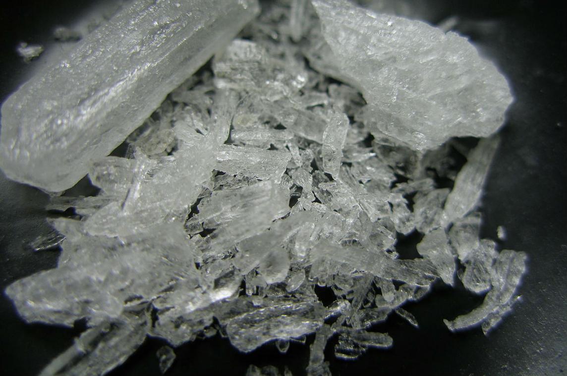 Bejaard koppel krijgt per ongeluk 20 kilo crystal meth opgestuurd