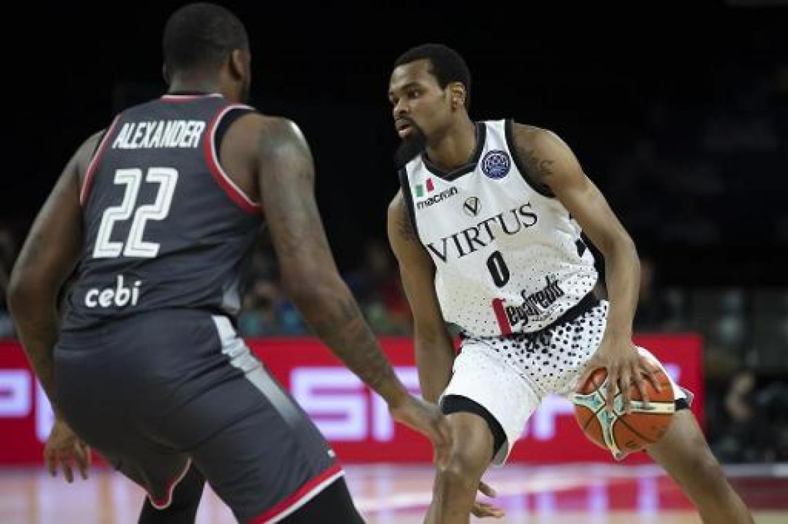 Champions League basket (m) - Bologna wint vlot van Bamberg en is eerste finalist in Antwerpen