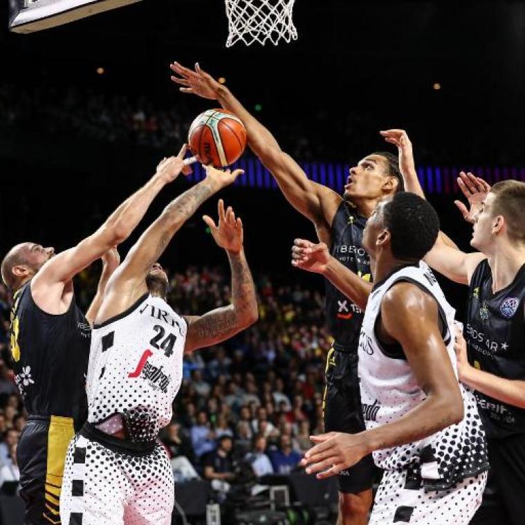 Champions League basket (m) - Bologna klopt Tenerife in finale in Antwerps Sportpaleis