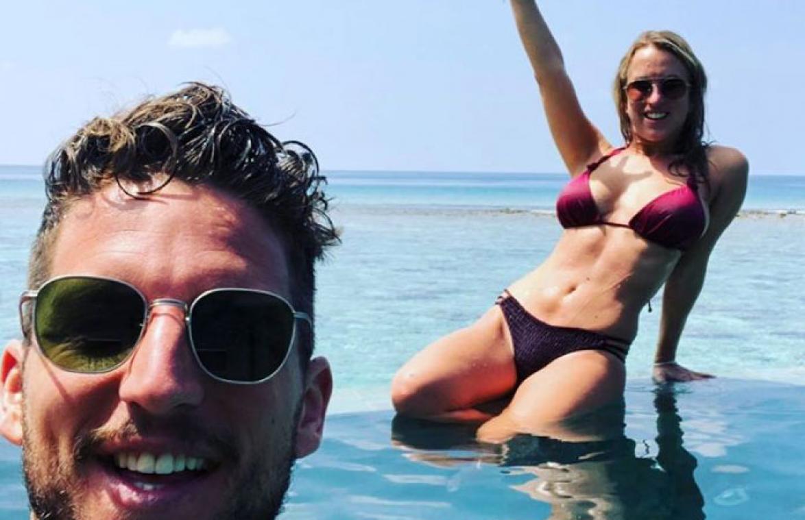 Kat Kerkhofs eert haar Dries Mertens met intieme kiekjes