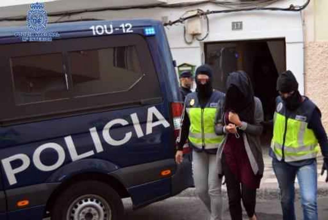 Spaanse politie pakt drie personen na valse bommelding over vlucht Iberia
