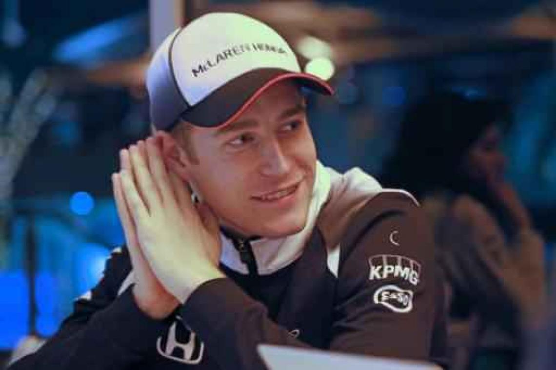 F1 - GP van Bahrein - Stoffel Vandoorne start op zesde rij in eerste Grand Prix, pole vooor Lewis Hamilton