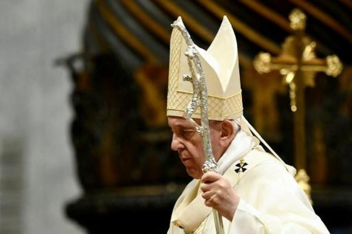 Franciscus naar Assisi: paus pleit voor "een economie met een menselijk gelaat"